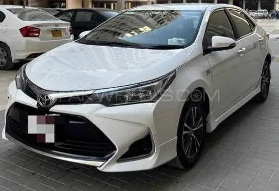 Toyota Corolla 2021 for Sale in Karachi Image-1