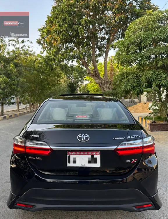 Toyota Corolla 2022 for Sale in Karachi Image-1