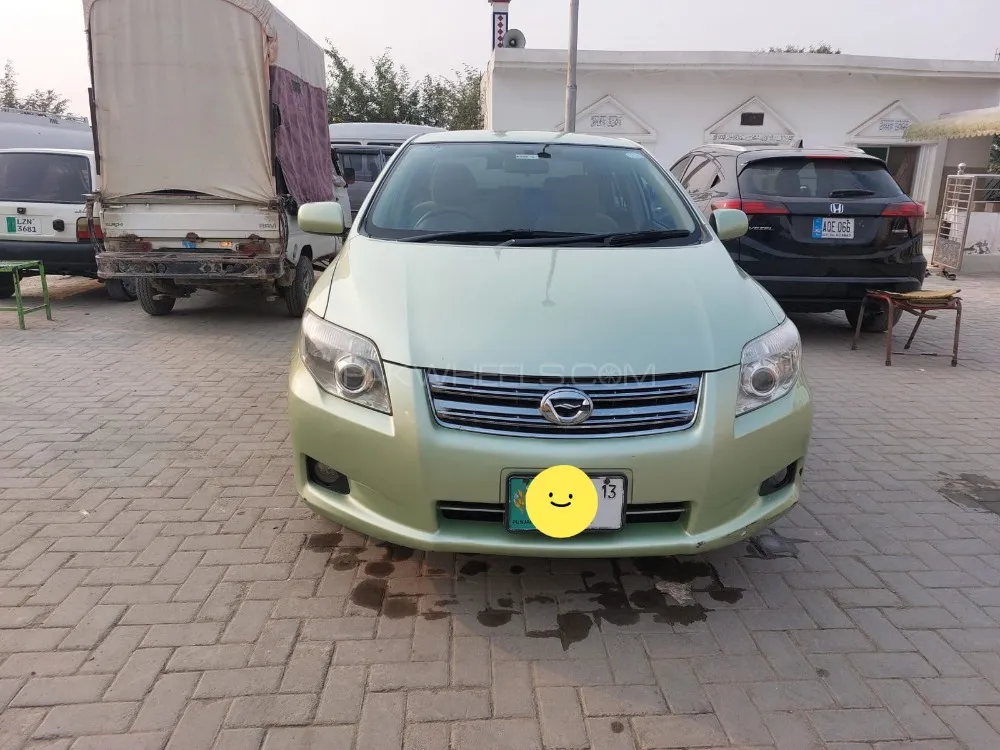 Toyota Corolla Axio 2006 for Sale in Talagang Image-1