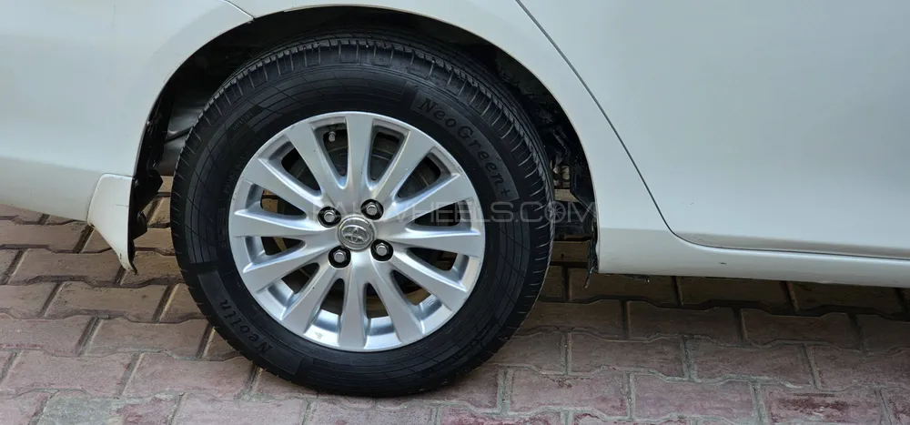 Toyota Corolla Axio 2007 for Sale in Lahore Toyota Corolla Axio 2007 for Sale in Lahore Image-6