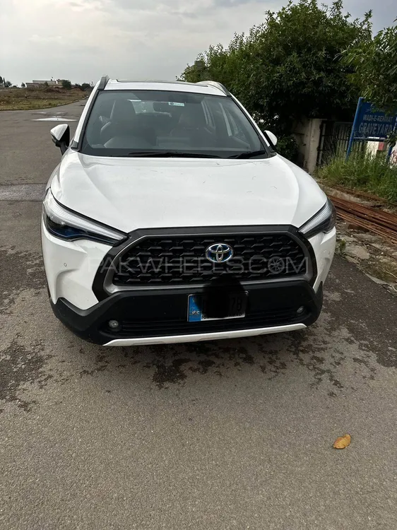 Toyota Corolla Cross 2024 for Sale in Islamabad Image-1