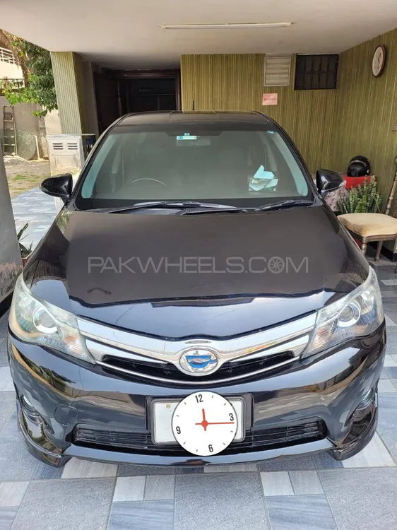 Toyota Corolla Fielder 2015 for Sale in Lahore Image-1
