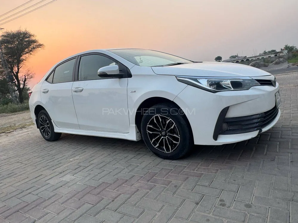Toyota Corolla 2018 for Sale in Gujrat Image-1