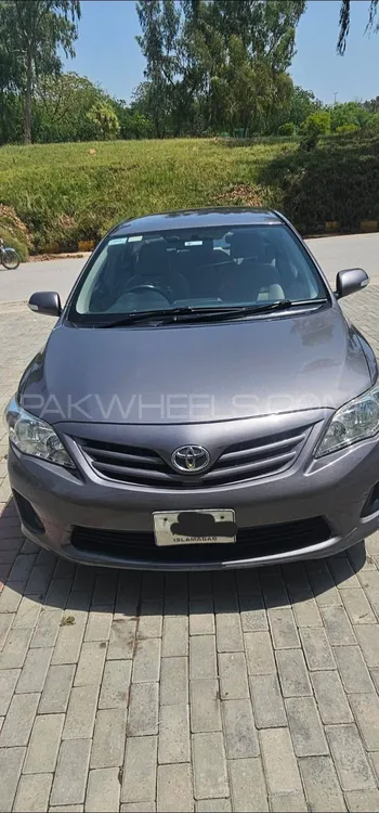 Toyota Corolla 2013 for Sale in Islamabad Image-1