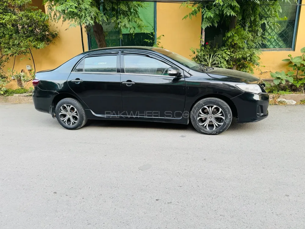 Toyota Corolla 2011 for Sale in Rawalpindi Image-1