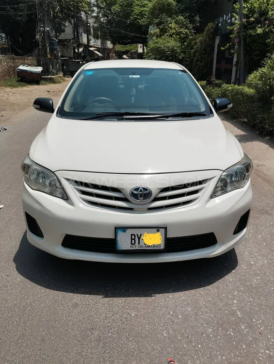 Toyota Corolla 2014 for Sale in Lahore Image-1