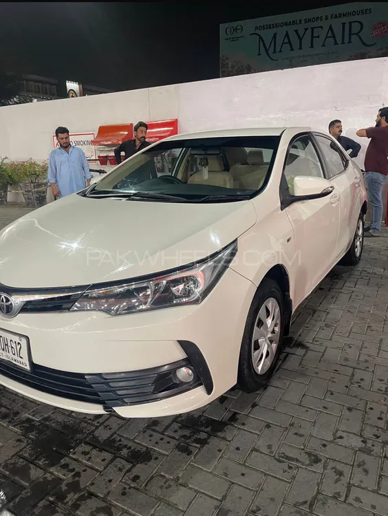 Toyota Corolla 2020 for Sale in Islamabad Image-1