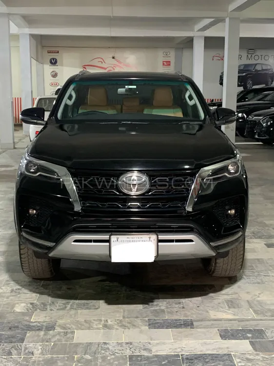 Toyota Fortuner 2021 for Sale in Lahore Image-1