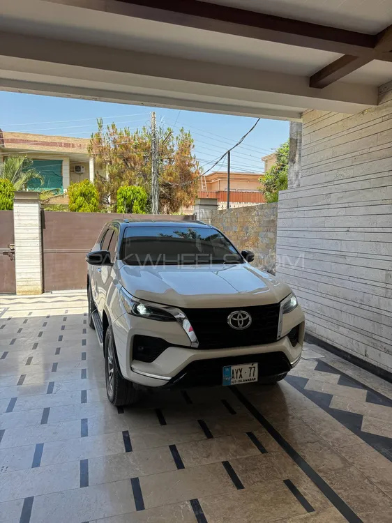 Toyota Fortuner 2021 for Sale in Peshawar Image-1
