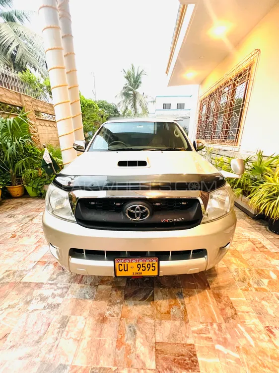 Toyota Hilux 2008 for Sale in Karachi Image-1