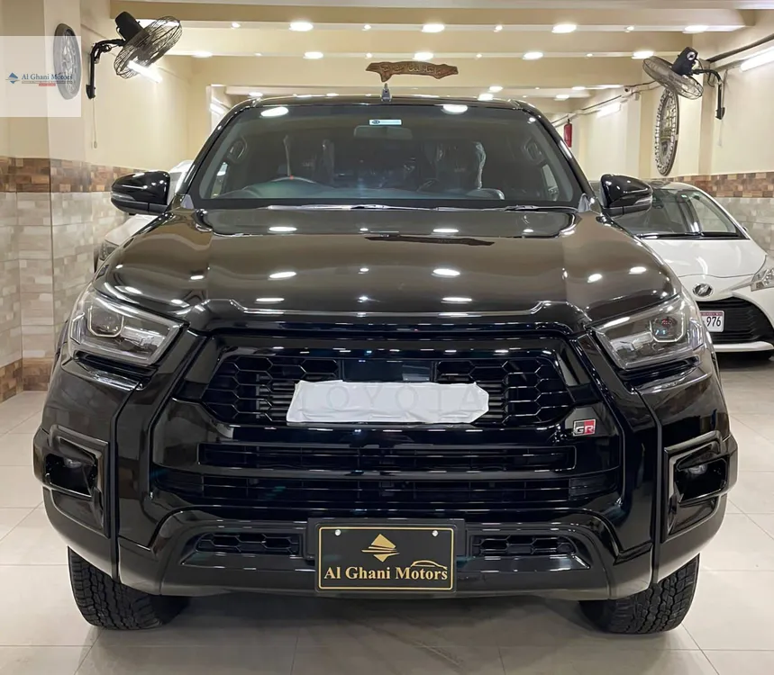 Toyota Hilux 2024 for Sale in Karachi Image-1