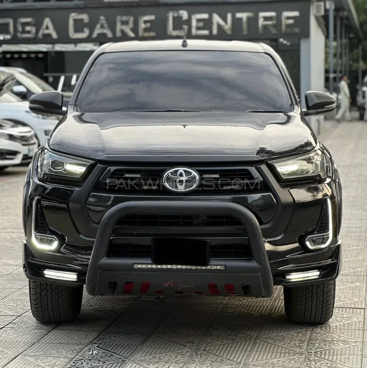 Toyota Hilux 2021 for Sale in Islamabad Image-1