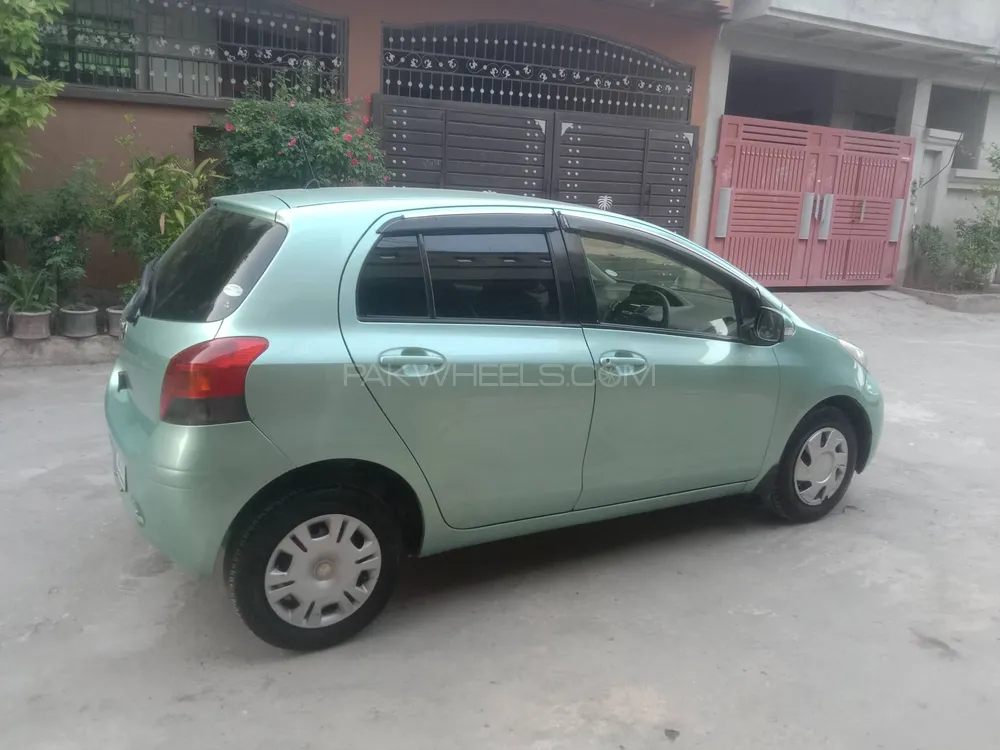 Toyota Vitz 2008 for Sale in Islamabad Image-1