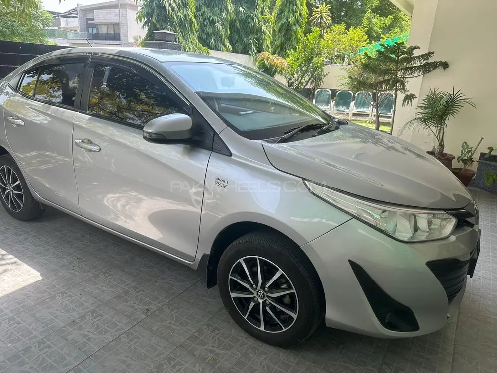 Toyota Yaris Sedan 2021 for Sale in Lahore Image-1