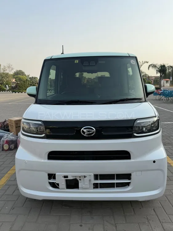 Daihatsu Tanto 2021 for Sale in Sialkot Image-1