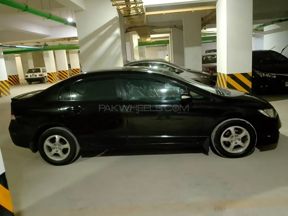 Honda Civic 2010 for Sale in Karachi Image-1