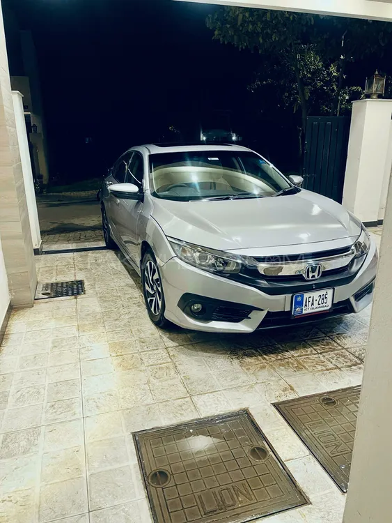 Honda Civic 2017 for Sale in Islamabad Image-1