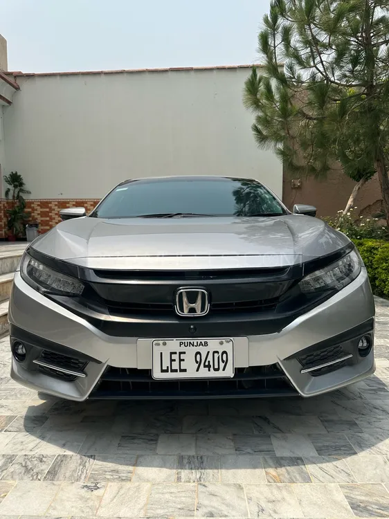 Honda Civic 2018 for Sale in Peshawar Image-1