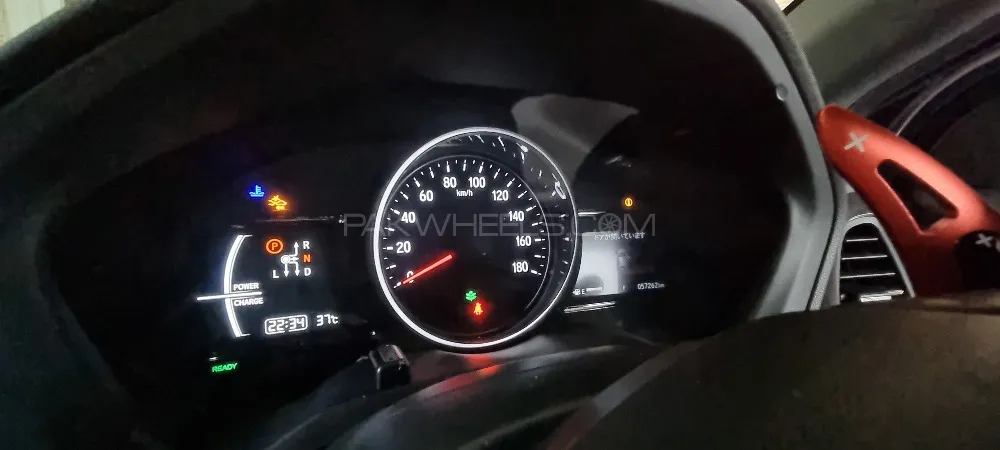 Honda Vezel 2016 for Sale in Lahore Image-1