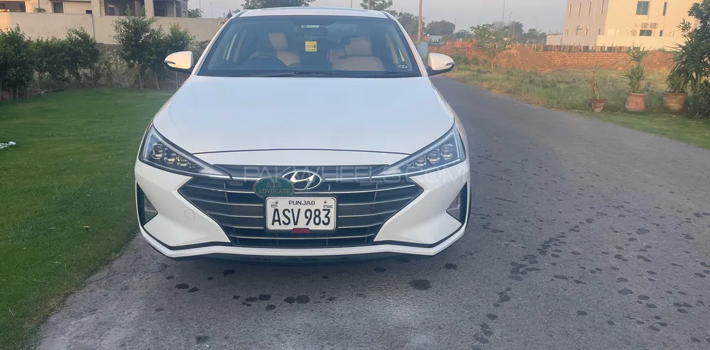 Hyundai Elantra 2024 for Sale in Lahore Image-1