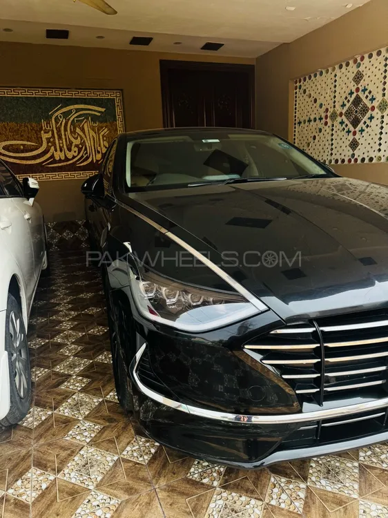 Hyundai Sonata 2023 for Sale in Lahore Image-1