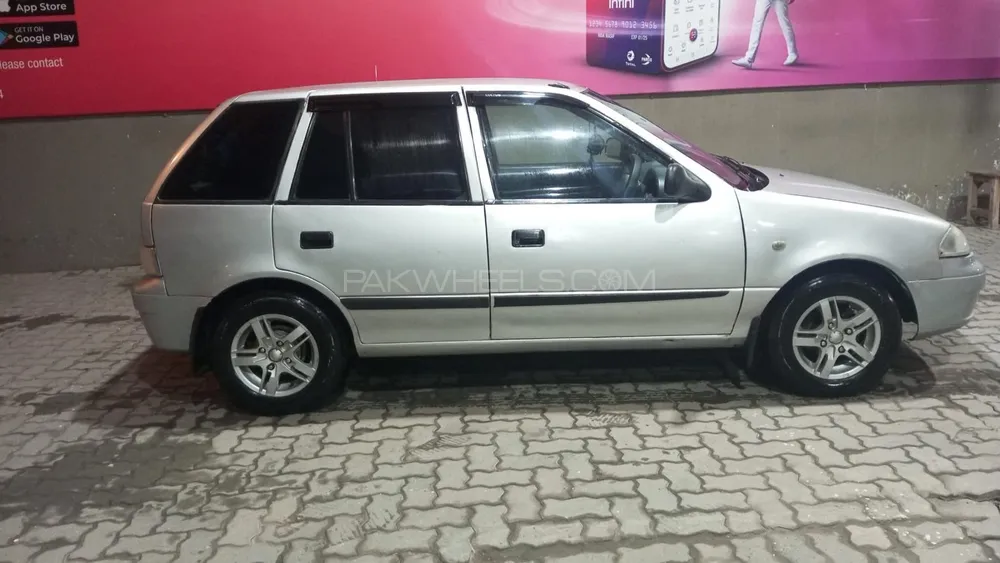 Suzuki Cultus 2004 for Sale in Lahore Image-1