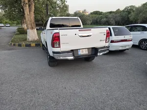 Toyota Hilux Revo V Automatic 2.8 2020 for Sale