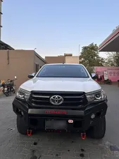 Toyota Hilux Revo V Automatic 2.8 2019 for Sale