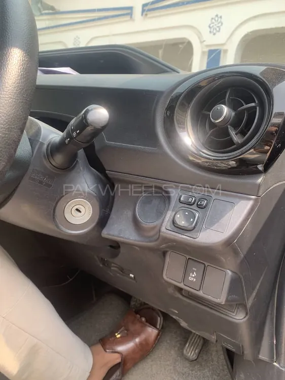 Toyota Aqua 2019 for Sale in Gujranwala Image-1