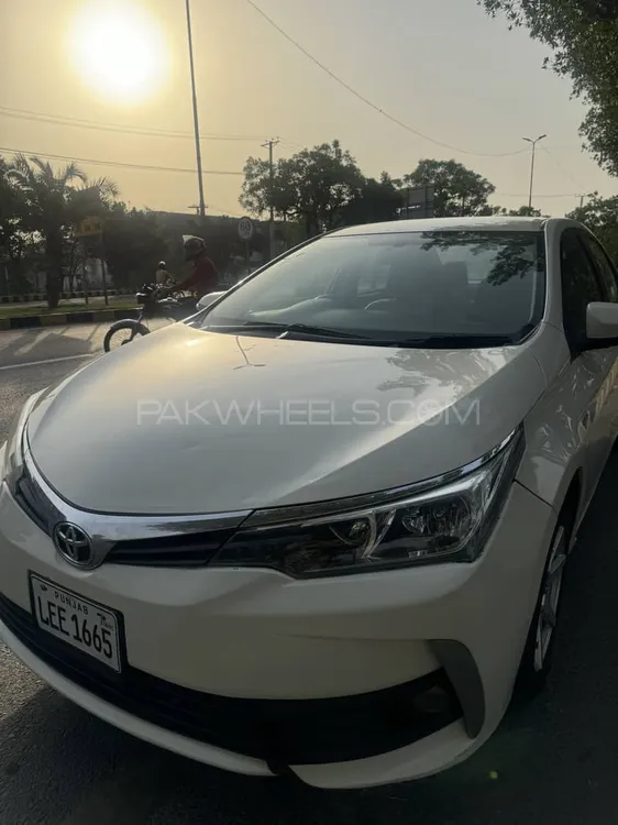 Toyota Corolla 2019 for Sale in Lahore Image-1