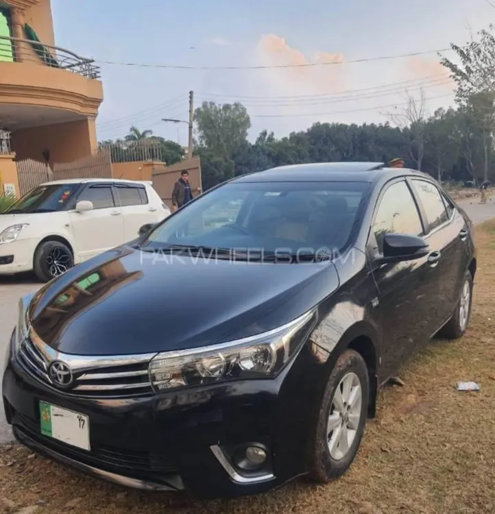 Toyota Corolla 2017 for Sale in Lahore Image-1