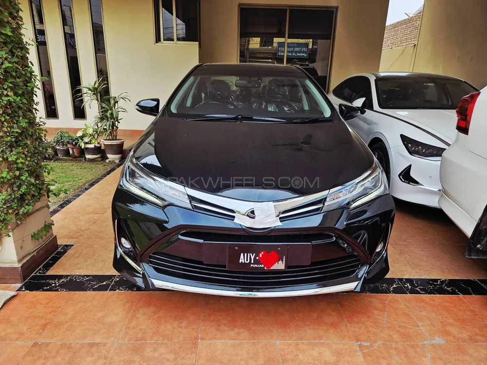 Toyota Corolla 2024 for Sale in Multan Image-1