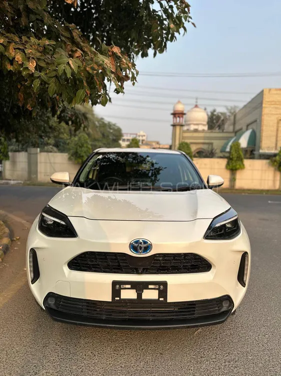 Toyota Corolla Cross 2024 for Sale in Sialkot Image-1