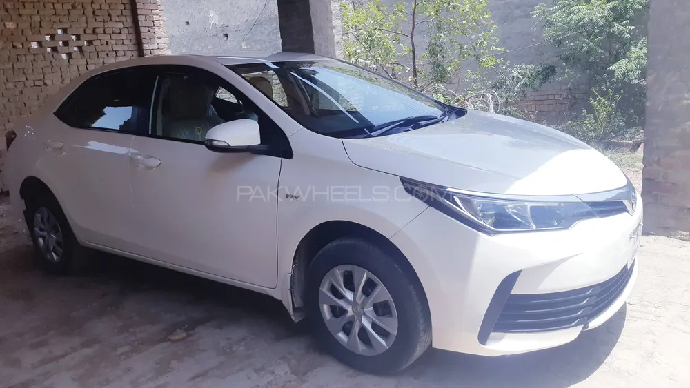 Toyota Corolla 2020 for Sale in Kot addu Image-1