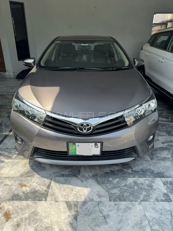 Toyota Corolla 2015 for Sale in Lahore Image-1
