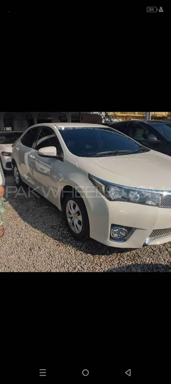 Toyota Corolla 2015 for Sale in Peshawar Image-1