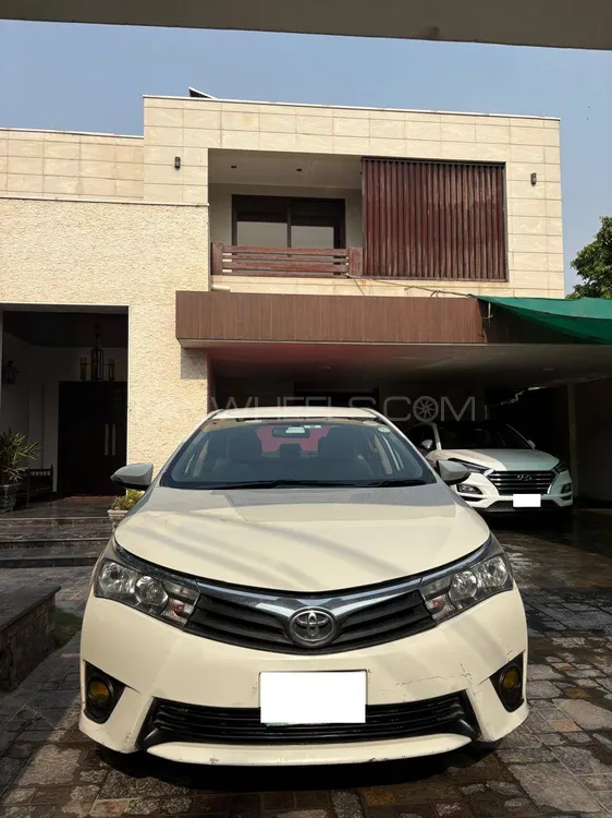 Toyota Corolla 2014 for Sale in Lahore Image-1