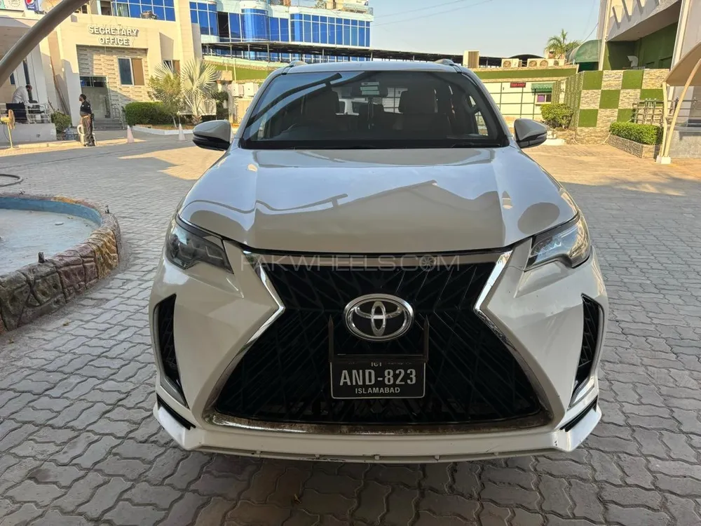 Toyota Fortuner 2019 for Sale in Sargodha Image-1