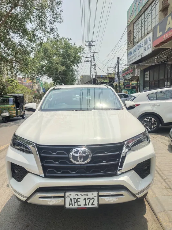 Toyota Fortuner 2022 for Sale in Lahore Image-1