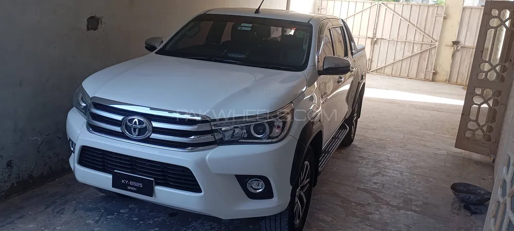 Toyota Hilux 2020 for Sale in Multan Image-1