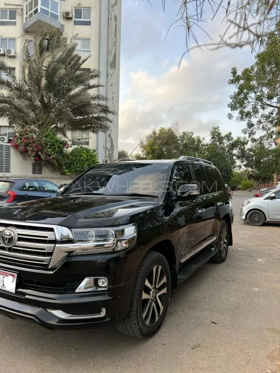 Toyota Land Cruiser 2016 for Sale in Karachi Image-1