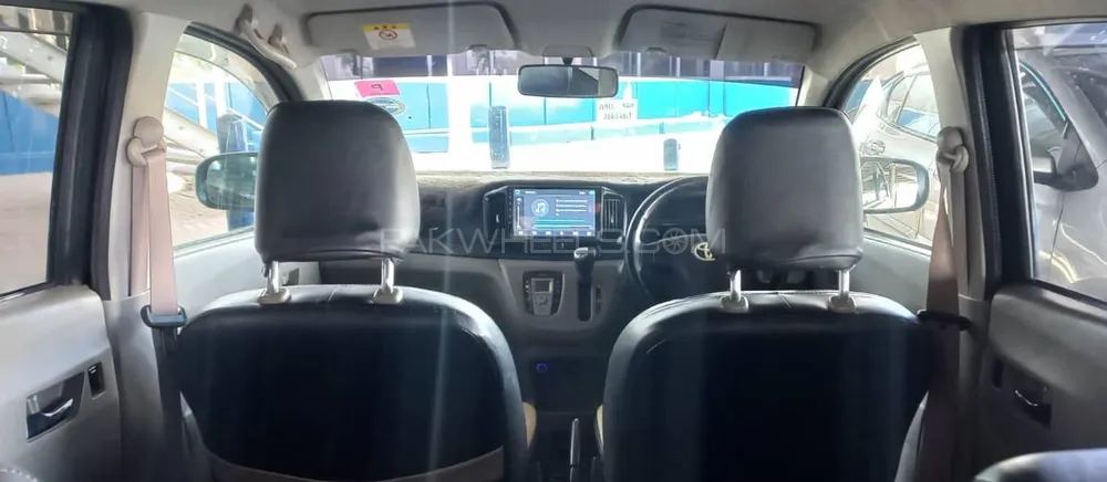Toyota Pixis Epoch 2012 for Sale in Karachi Image-1