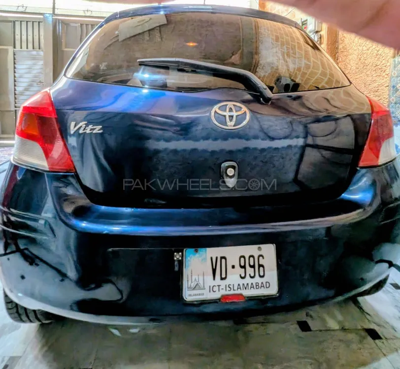 Toyota Vitz 2008 for Sale in Kasur Image-1