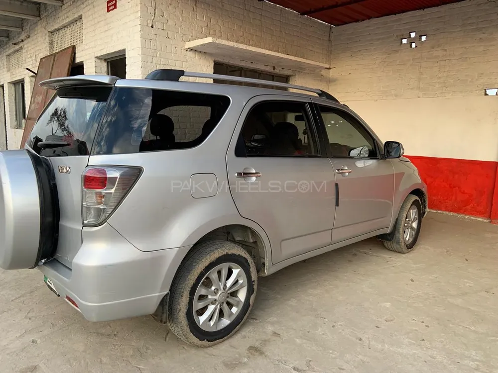 Daihatsu Terios 2013 for Sale in Sialkot Image-1