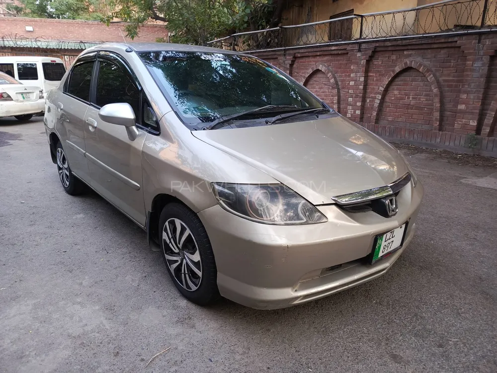Honda City 2005 for Sale in Lahore Image-1