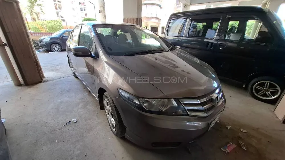 Honda City 2016 for Sale in Karachi Image-1