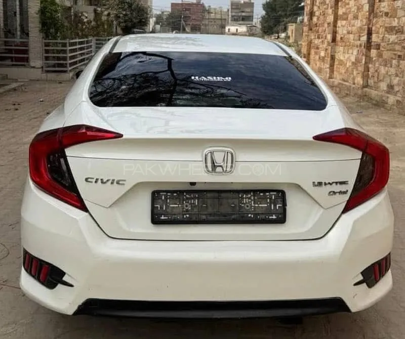 Honda Civic 2017 for Sale in Sukkur Image-1