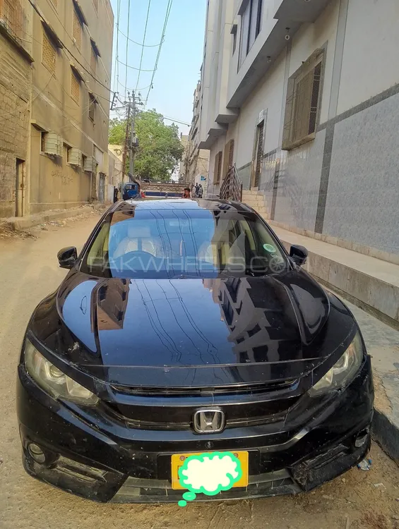 Honda Civic 2018 for Sale in Karachi Image-1