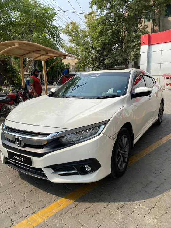 Honda Civic 2021 for Sale in Lahore Image-1