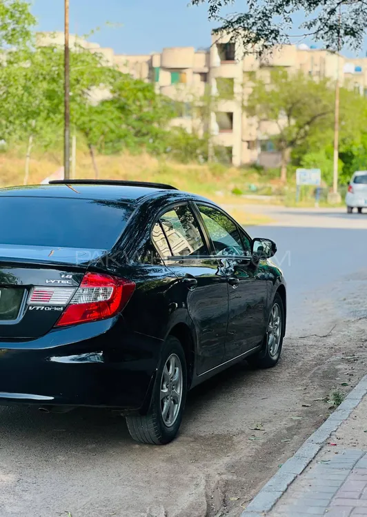 Honda Civic 2013 for Sale in Islamabad Image-1